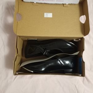 Toddler girl size 11 tap shoes